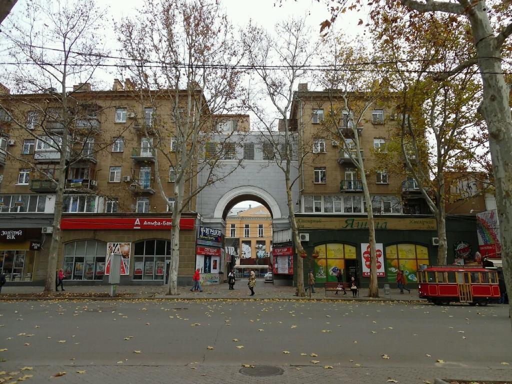 Apartments In The City Center On Sobornaya Street Mykolaïv Extérieur photo